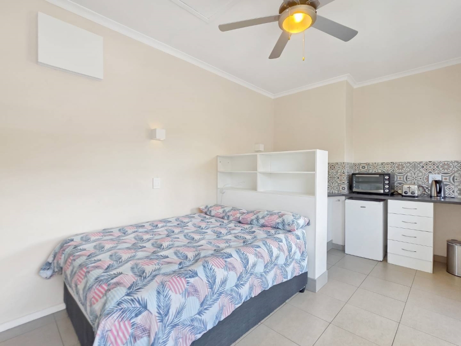 1 Bedroom Property for Sale in Gardens Western Cape